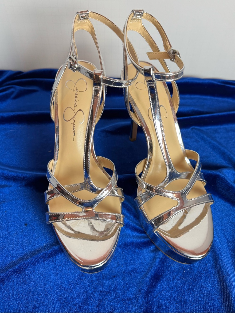 Jessica Simpson Sipette Metallic Silver T-Strap Stiletto Sandals 8.5